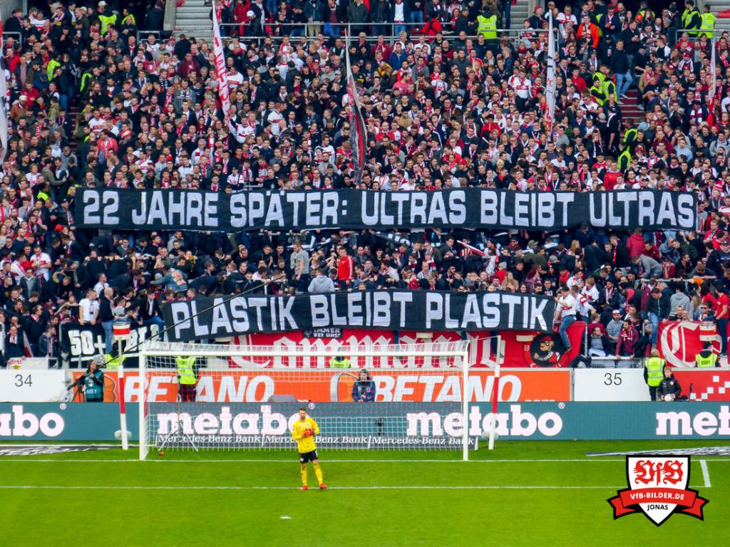 Stuttgart mit Kritik an Hoffenheim und Hopp! - VfB Stuttgart | Spruchband - Bild 2
