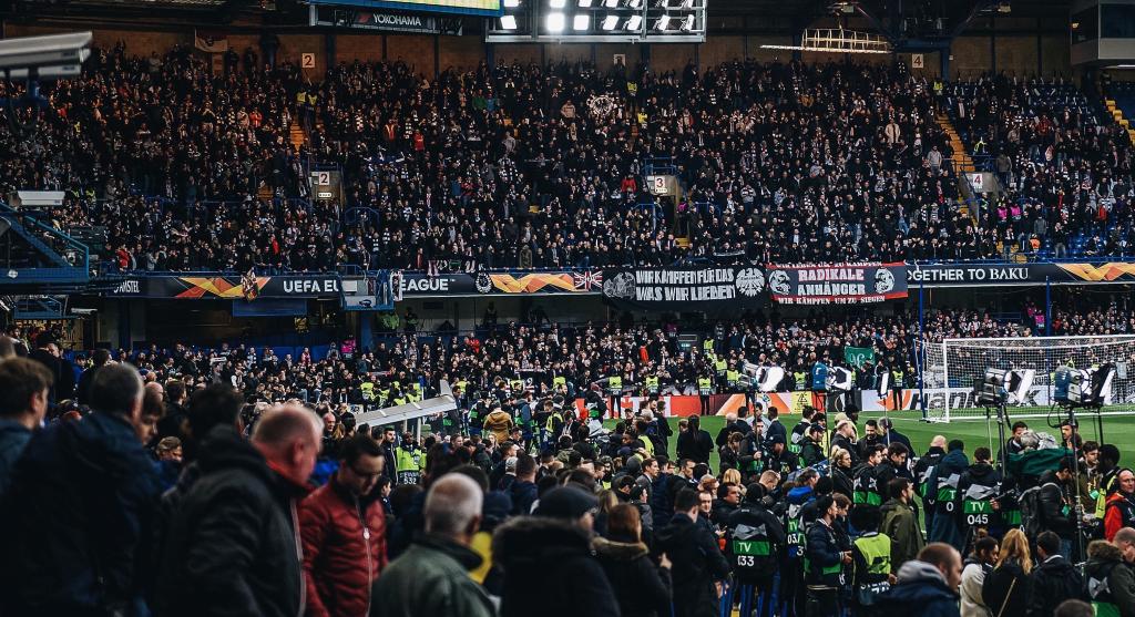 Eintracht Frankfurt in London! - Eintracht Frankfurt | Choreo - Bild 2