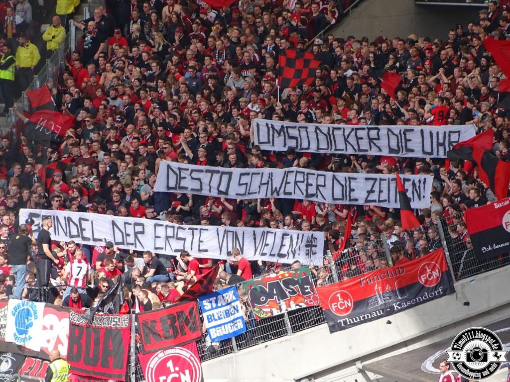 Nürnberg mit Spruchbändern gegen Grindel und DFb! - 1. FC Nürnberg e.V. | Spruchband - Bild 2