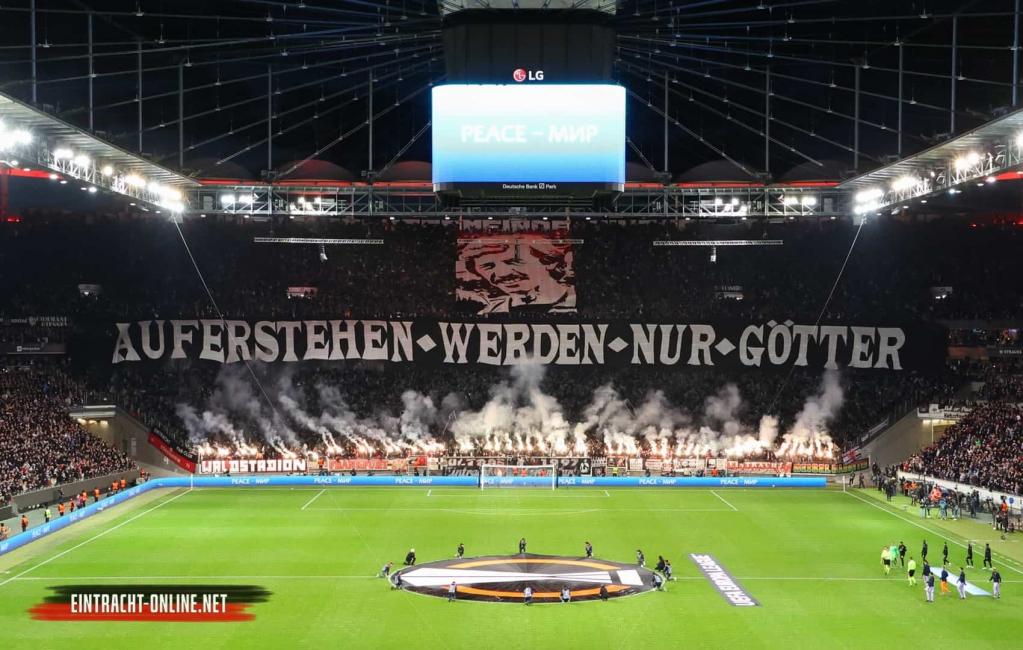 Frankfurt Choreo gegen Barcelona - Eintracht Frankfurt | Choreo