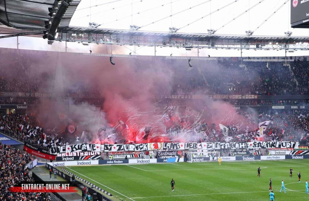 Frankfurt Intro gegen Fürth - Eintracht Frankfurt | Choreo