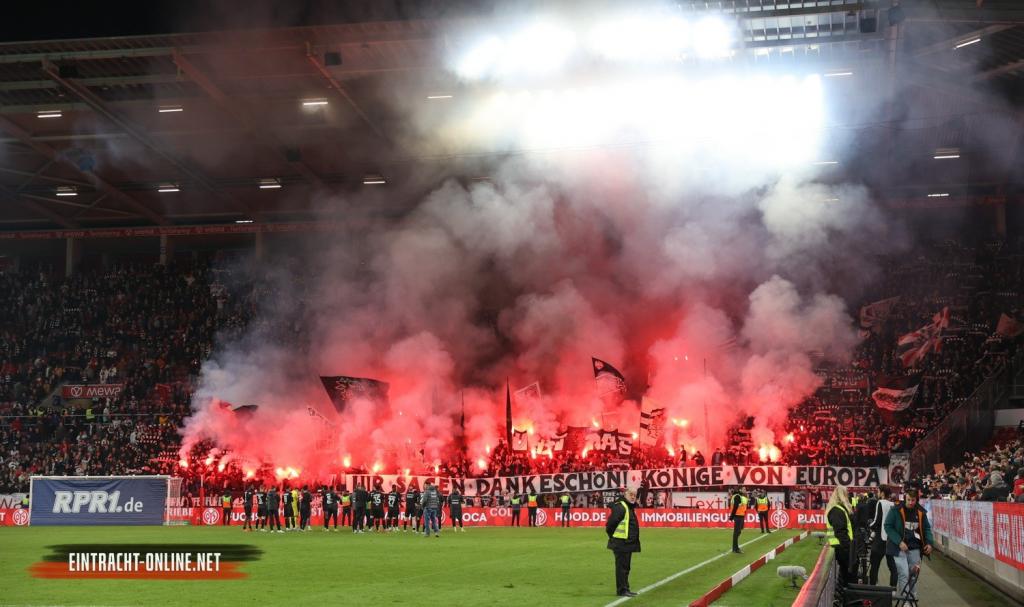 Frankfurt zündet in Mainz - Eintracht Frankfurt | Pyroshow