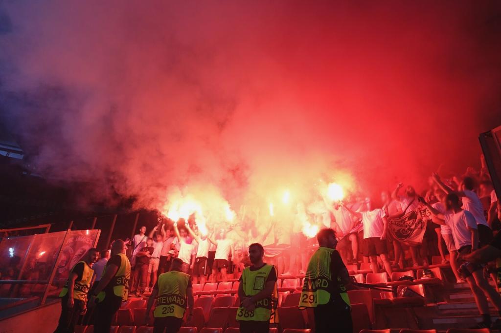Freiburg zündet in Piräus - SC Freiburg e.V. | Pyroshow