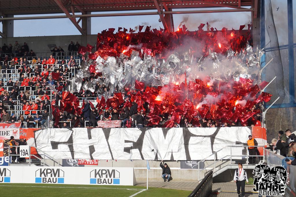 Halle zündet in Chemnitz - Hallescher FC | Pyroshow