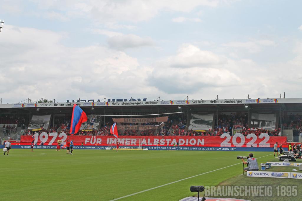 Heidenheim Choreo gegen Braunschweig - 1. FC Heidenheim 1846 e.V. | Choreo