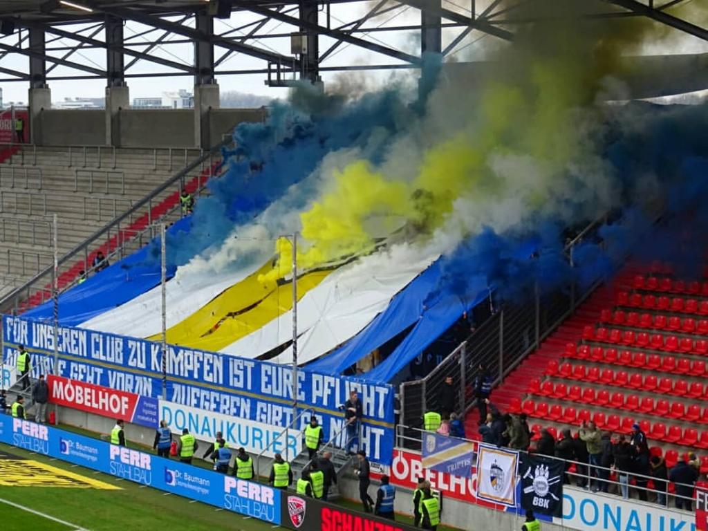 Jena zündet in Ingolstadt - FC Carl Zeiss Jena | Pyroshow