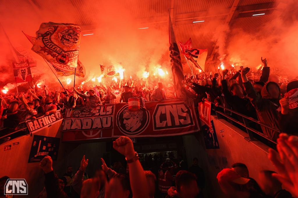 Köln zündet in Mainz - 1. FC Köln | Pyroshow