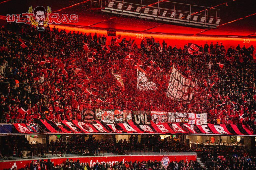 Leverkusen Intro in München - Bayer 04 Leverkusen | Choreo