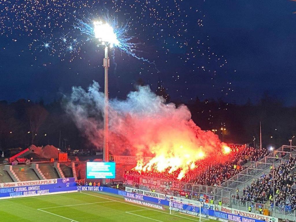 Nürnberg zündet in Karlsruhe - 1. FC Nürnberg e.V. | Pyroshow