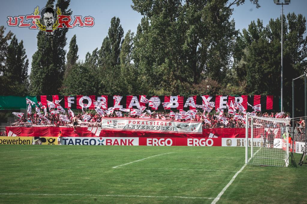 Leverkusen Choreo in Pforzheim - Bayer 04 Leverkusen | Choreo