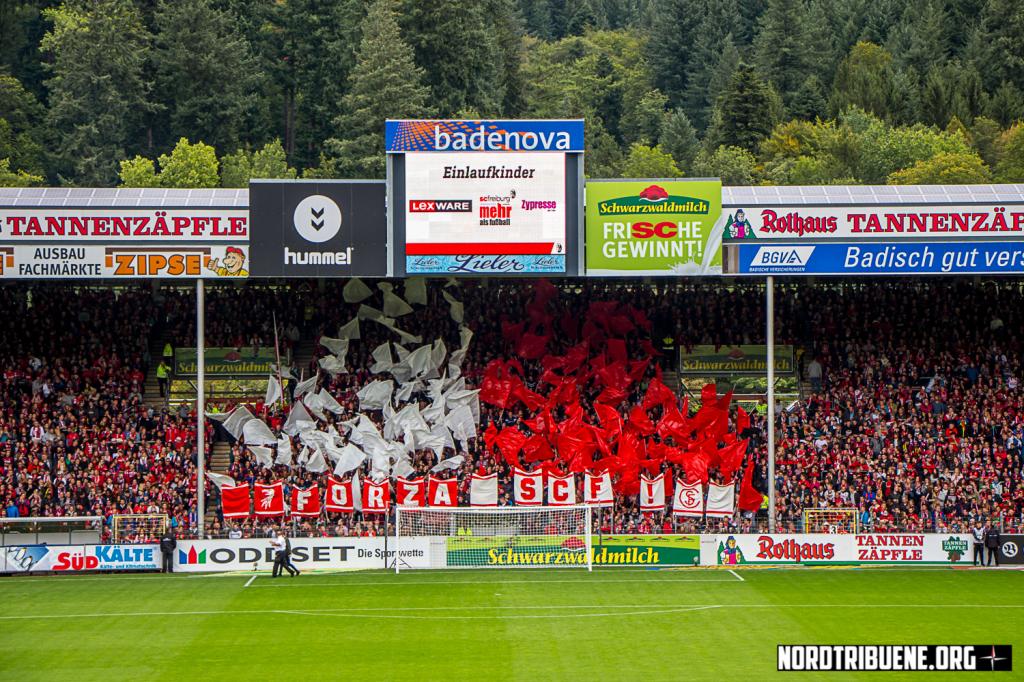 Freiburg Choreo gegen Dortmund - SC Freiburg e.V. | Choreo
