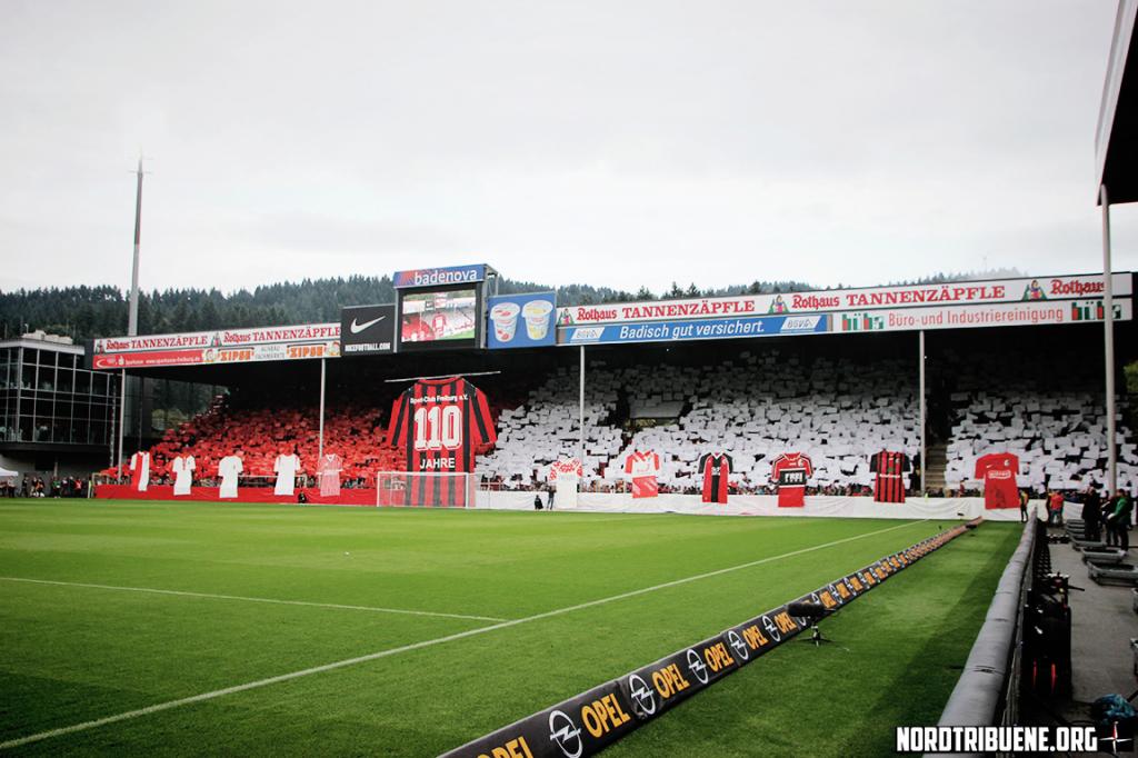 Freiburg Choreo gegen Gladbach - SC Freiburg e.V. | Choreo