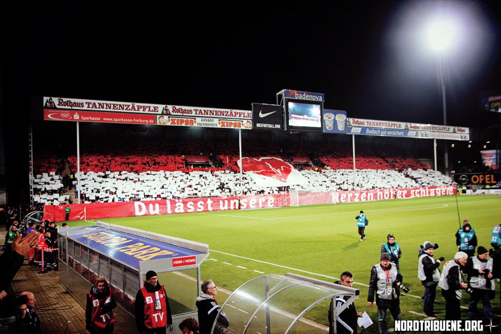 Freiburg Choreo gegen Hannover - SC Freiburg e.V. | Choreo