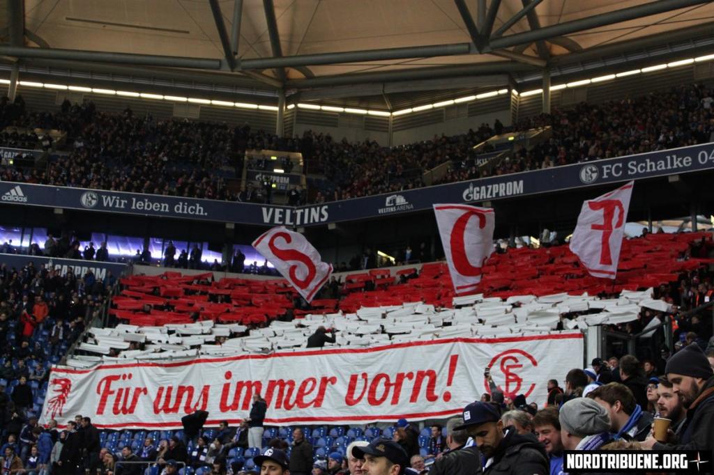 Freiburg Choreo auf Schalke - SC Freiburg e.V. | Choreo