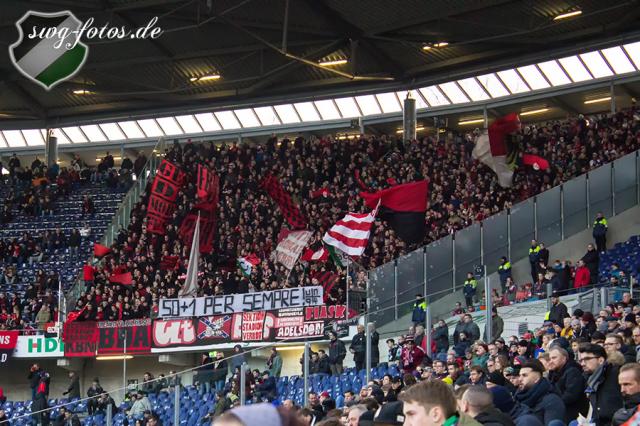 Nürnberg mit Spruchband für 50+1 in Hannover!