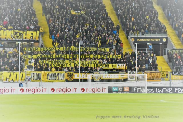 Alemannia-Fans protestieren gegen Montagsspiele