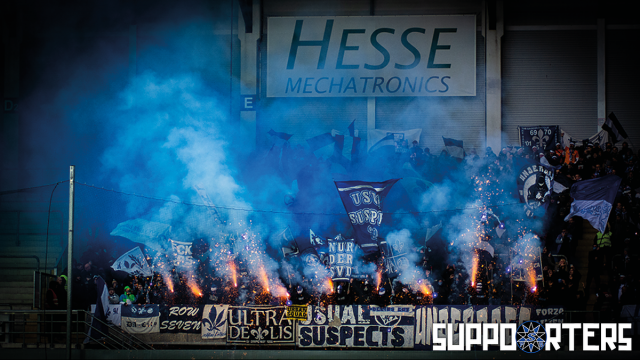 Paderborn mit Pyro gegen Darmstadt!