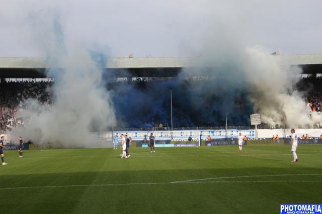 Bochum Pyro gegen Freiburg