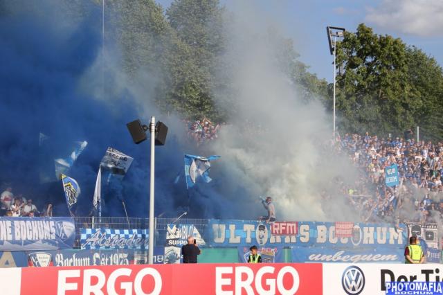 Bochum zündet in Baunatal