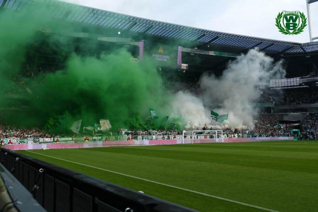 Bremen Pyro gegen Bayern München