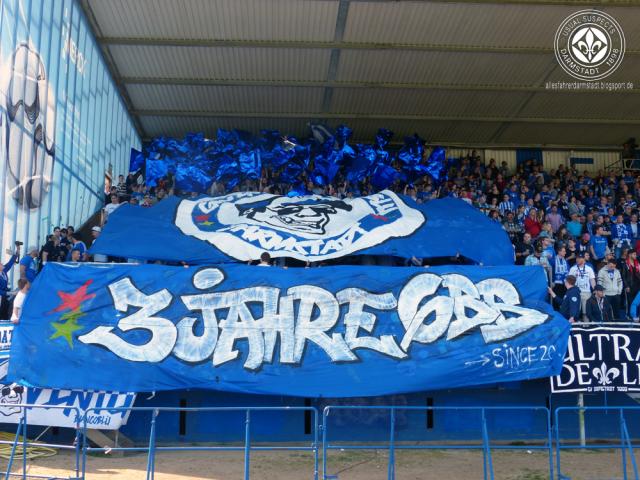 Darmstadt Choreo gegen den Halleschen FC