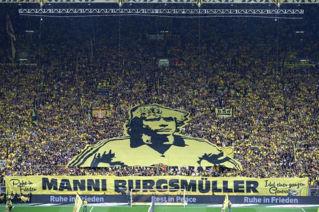 Dortmund Choreo gegen Augsburg