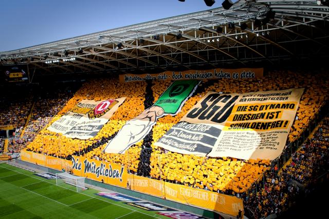 Dynamo Choreo gegen Köln