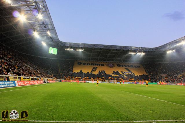 Dynamo Choreo gegen Sandhausen