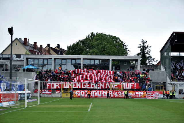 Fortuna Köln mit Intro in München!