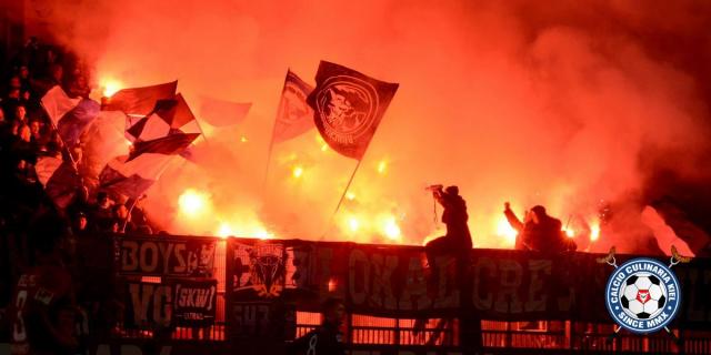 Bielefeld mit Pyroshow in Kiel