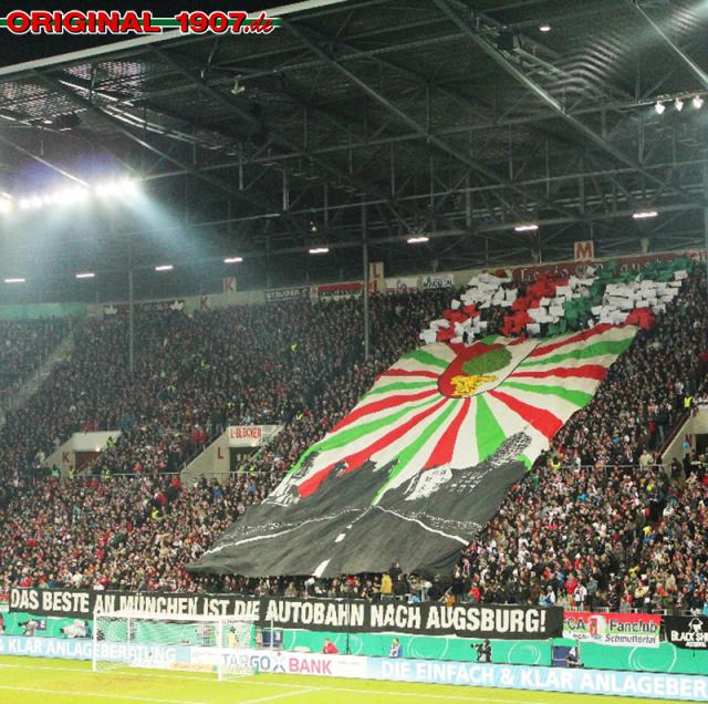 Augsburg Choreo gegen Bayern