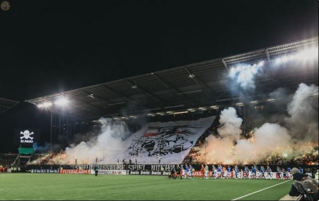 St. Pauli Choreo gegen Schalke