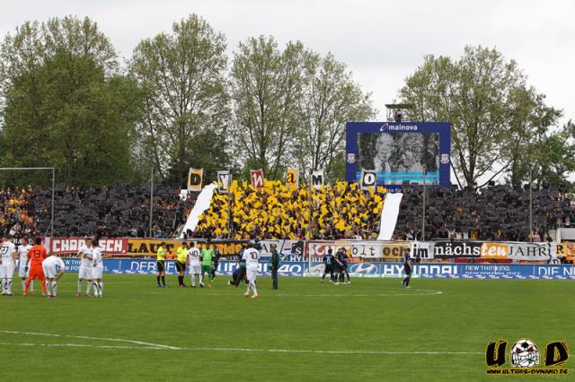 Dynamo Choreo beim FSV Frankfurt