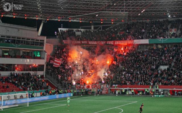 Düsseldorf zündet in Leverkusen