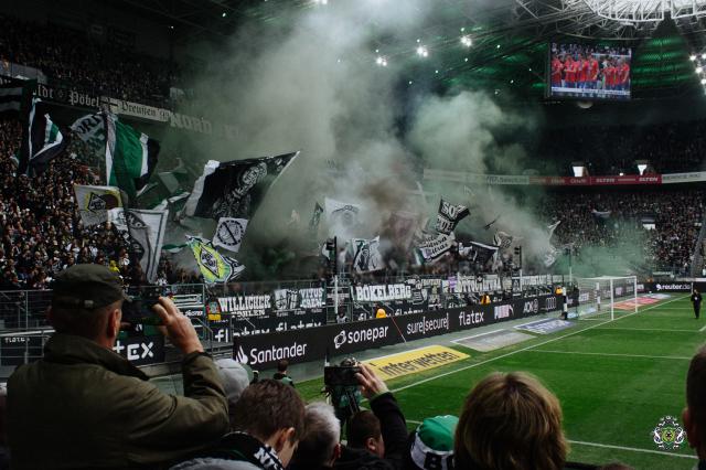 Gladbach Pyro gegen Darmstadt