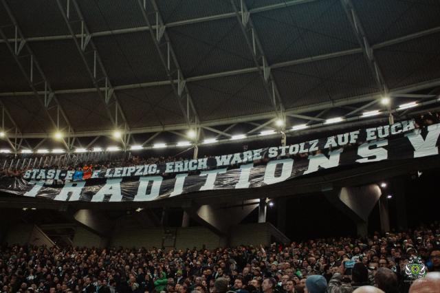 Gladbach Spruchband in Leipzig