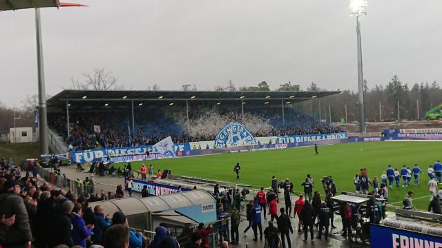 Karlsruhe Choreo gegen Holstein Kiel