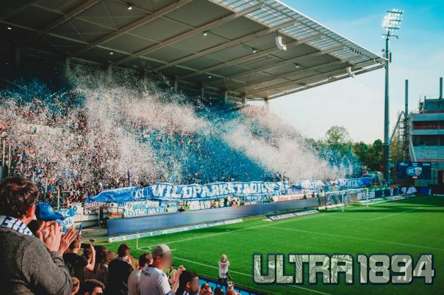 Konfetti-Choreo gegen Ingolstadt