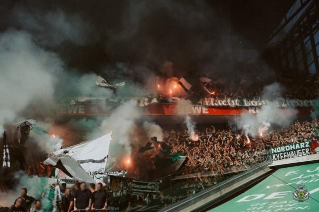 Gladbach zündet in Köln