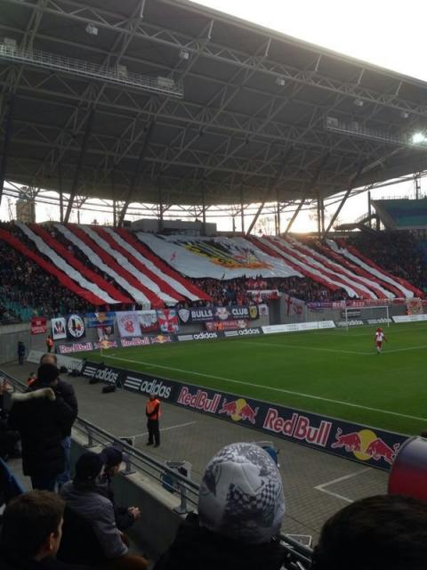 RB Choreo gegen Halle