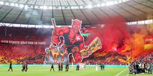 Kaiserslautern Choreo im Pokalfinale
