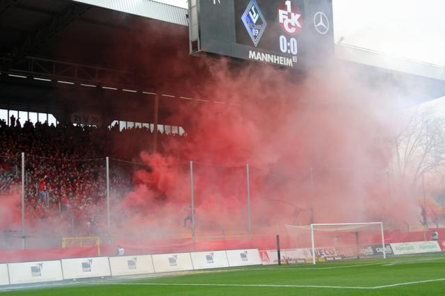 Lautern Rauchtöpfe in Mannheim