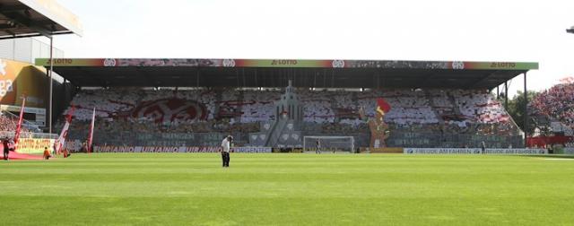 Mainz Choreo gegen Kaiserslautern