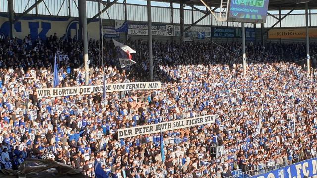 Spruchband gegen Peter Beuth