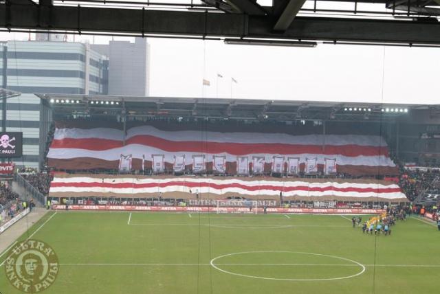 St. Pauli Choreo gegen Dresden