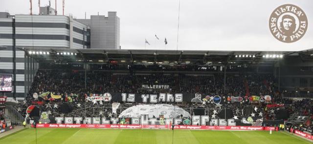 St. Pauli Choreo gegen Duisburg