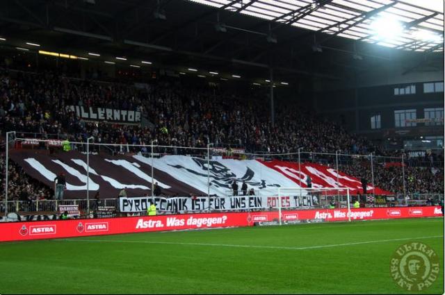 St. Pauli Choreo gegen Duisburg