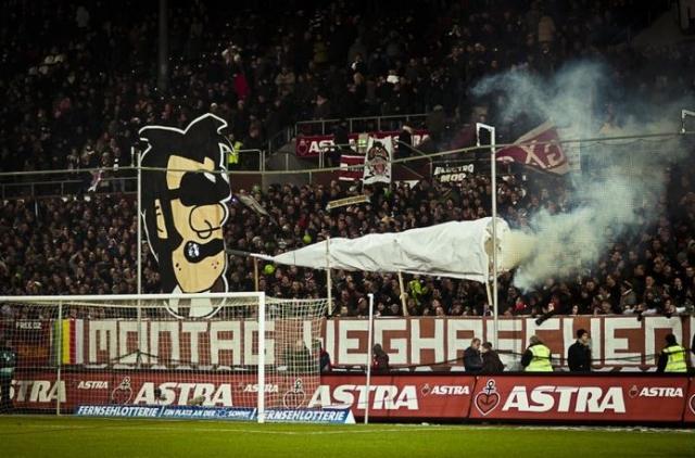St. Pauli Choreo gegen Frankfurt