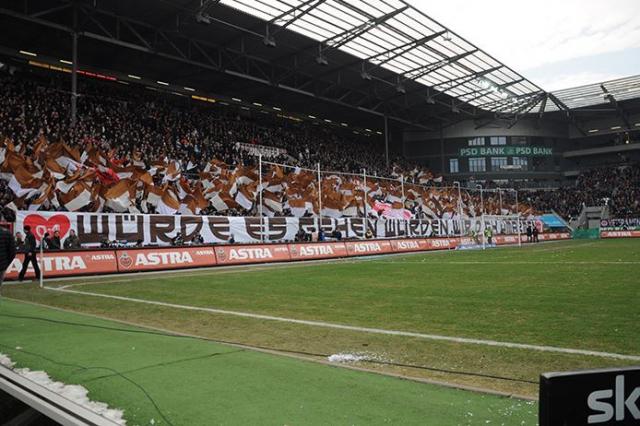 St. Pauli Choreo gegen Hannover