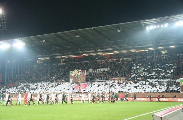 St. Pauli Choreo gegen Karlsruhe